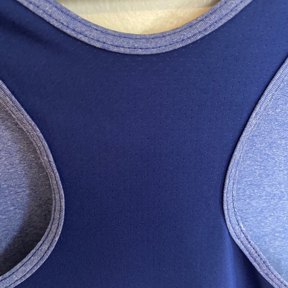 NWOT NIKE RACERBACK WORKOUT TANK TOP - Picture 3 of 3